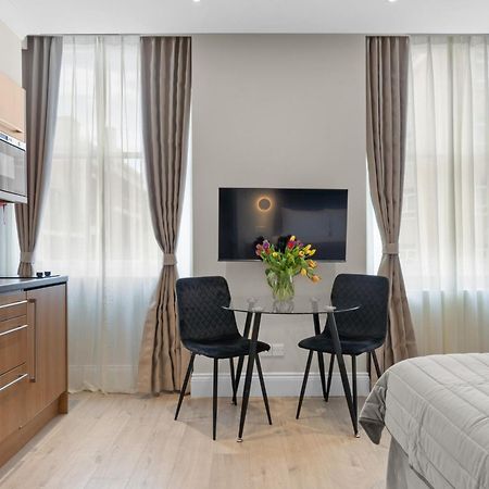 Cleveland Residences Russell Square ลอนดอน ภายนอก รูปภาพ