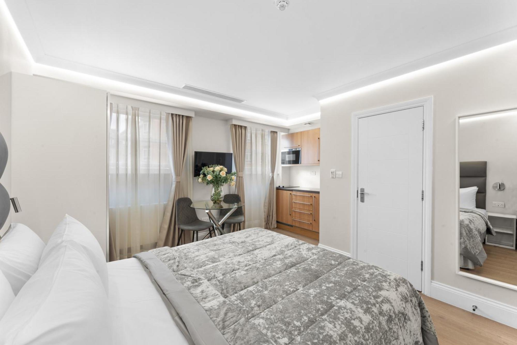 Cleveland Residences Russell Square ลอนดอน ภายนอก รูปภาพ