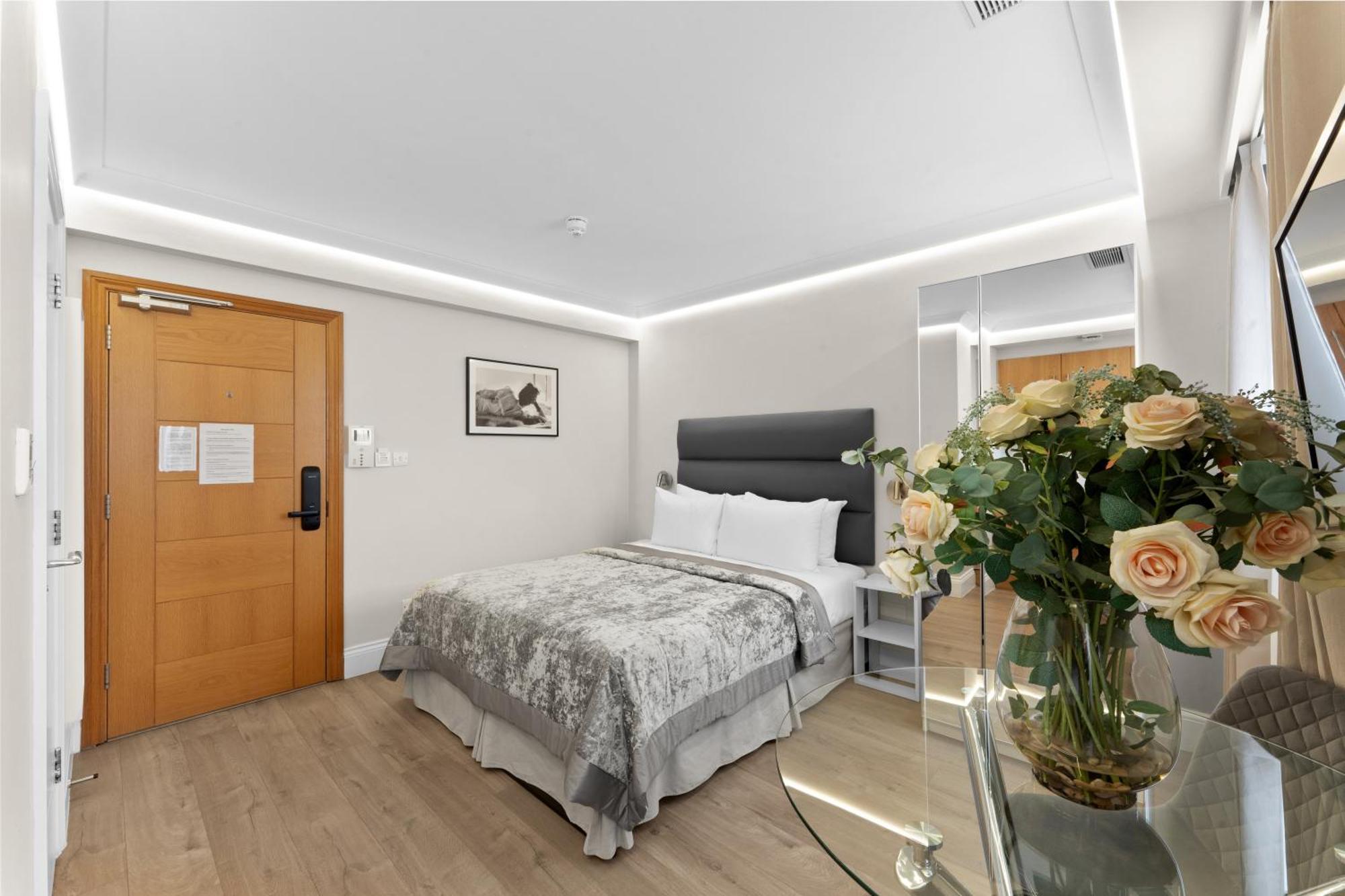 Cleveland Residences Russell Square ลอนดอน ภายนอก รูปภาพ
