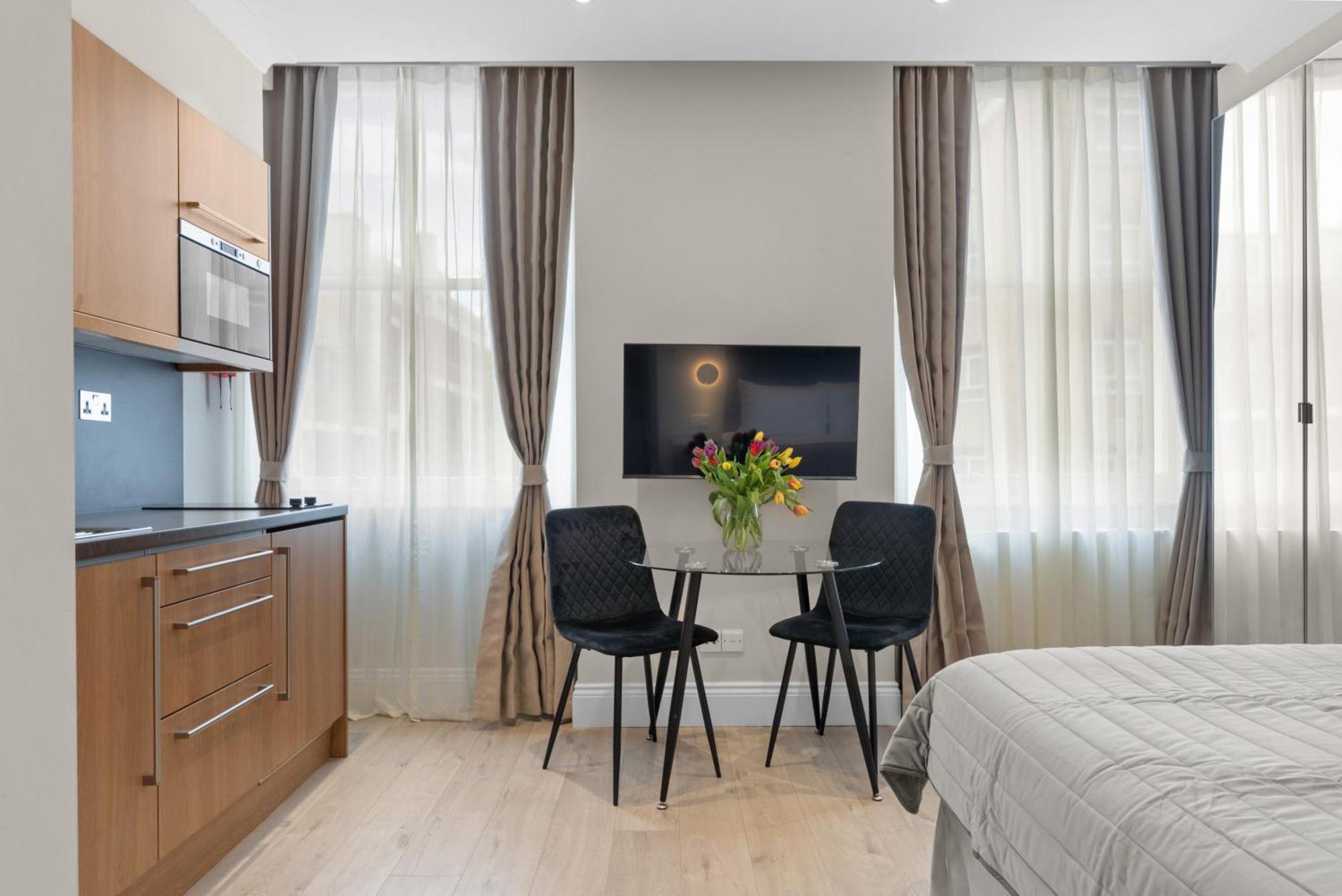 Cleveland Residences Russell Square ลอนดอน ภายนอก รูปภาพ