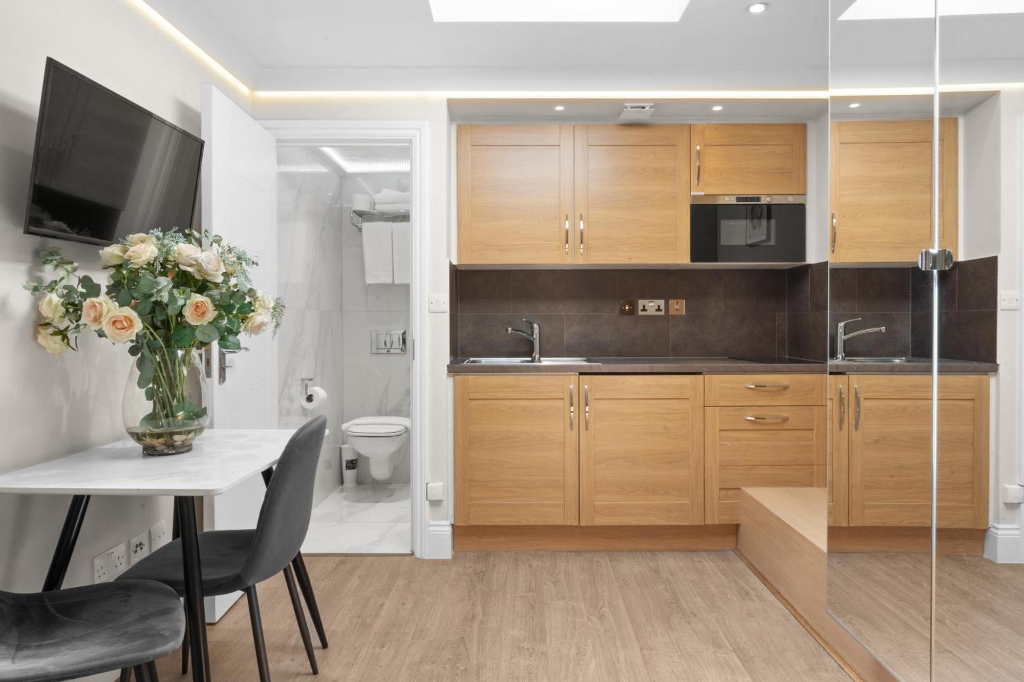 Cleveland Residences Russell Square ลอนดอน ภายนอก รูปภาพ